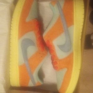 Emerald and green dunks